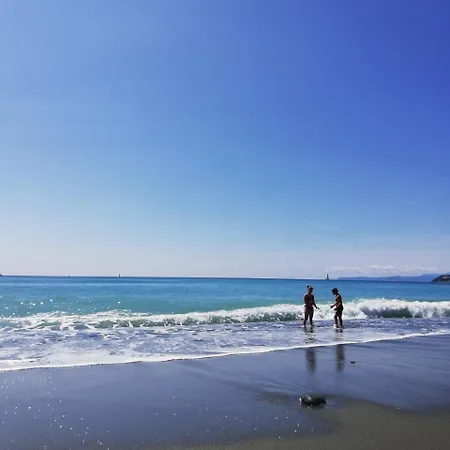 Apartament Eden Beach Velipojë